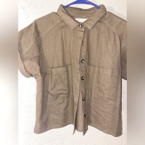 Solid crop shirt